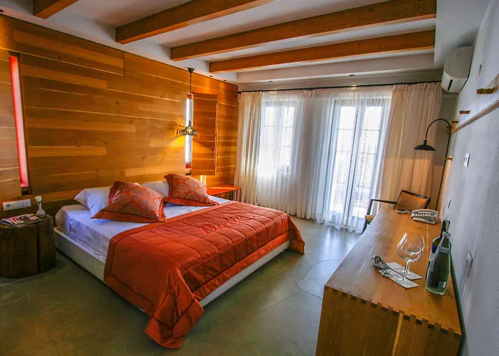 Bertiz, And Restaurant